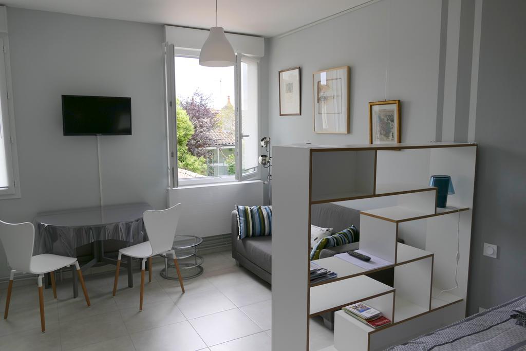 Studio Proche Gare St Jean Apartment Bordeaux Exterior photo