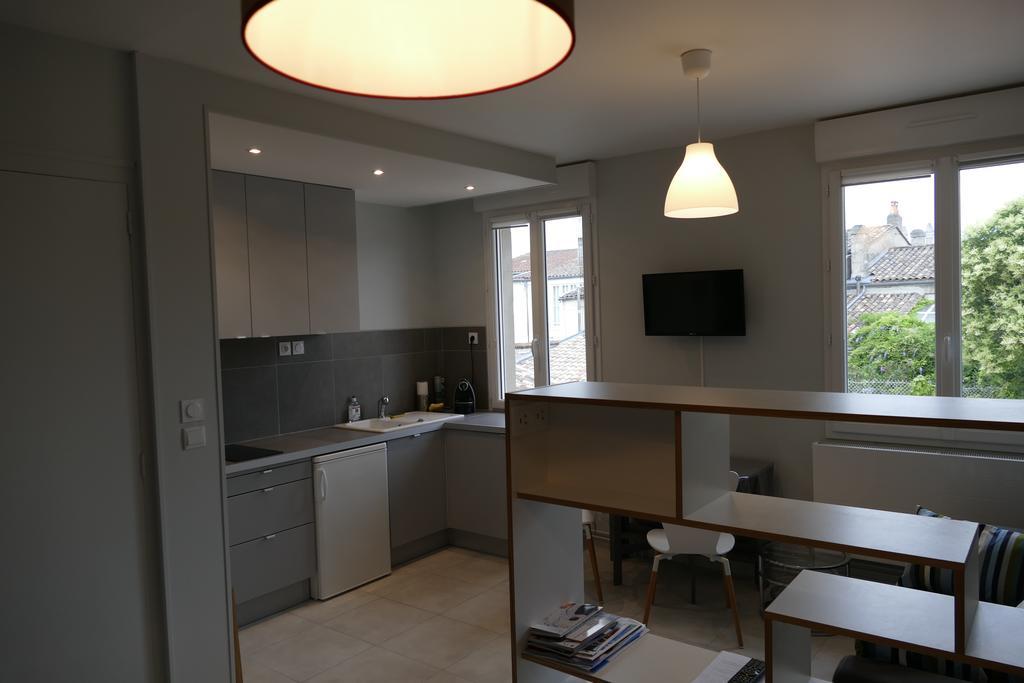Studio Proche Gare St Jean Apartment Bordeaux Exterior photo